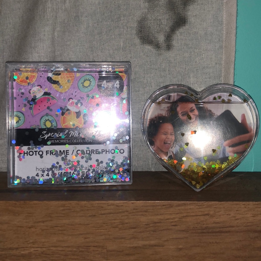 picture frames